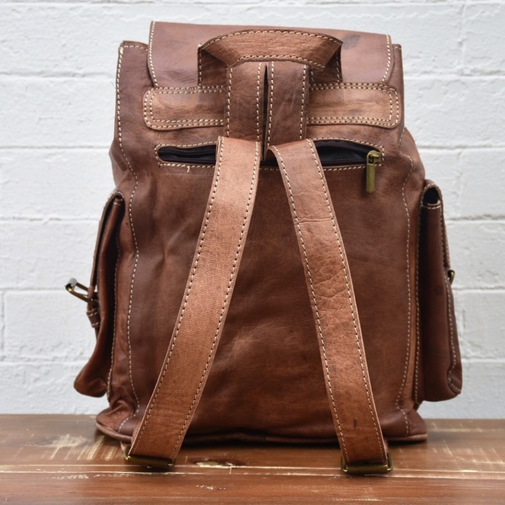 Moroccan Leather Backpack - Picture 2 of 3